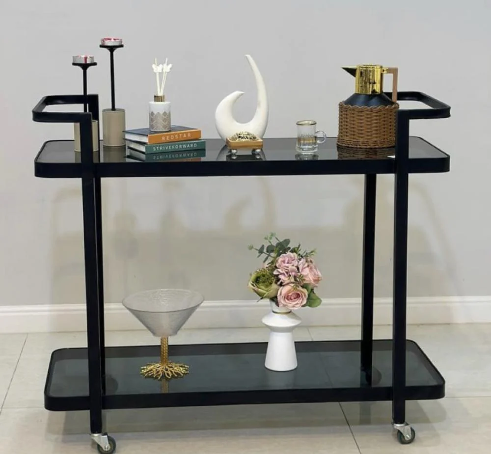 عربية تقديم 2 دور سطح زجاج